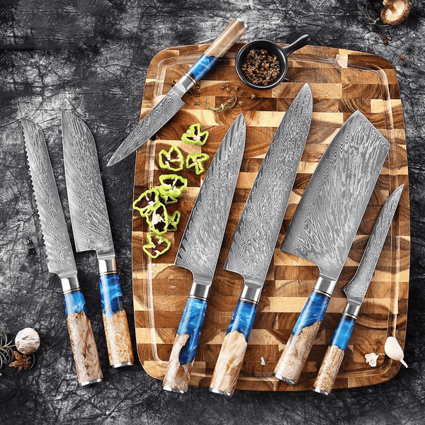 Damascus Chef Knife Set. Professional Japanese High Carbon Steel. 7Cr17mov  Blade. Ergonomic comfort Woden Handle. 7 Inch